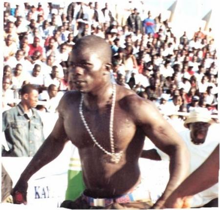lutteur senegalais